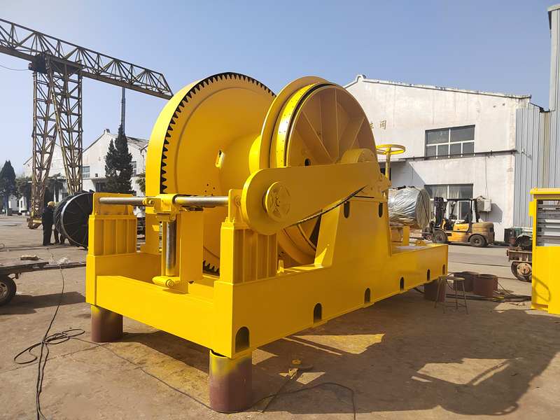 Belt brake winch