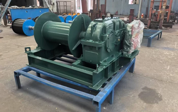 8T electric winch with 150m rope capacity